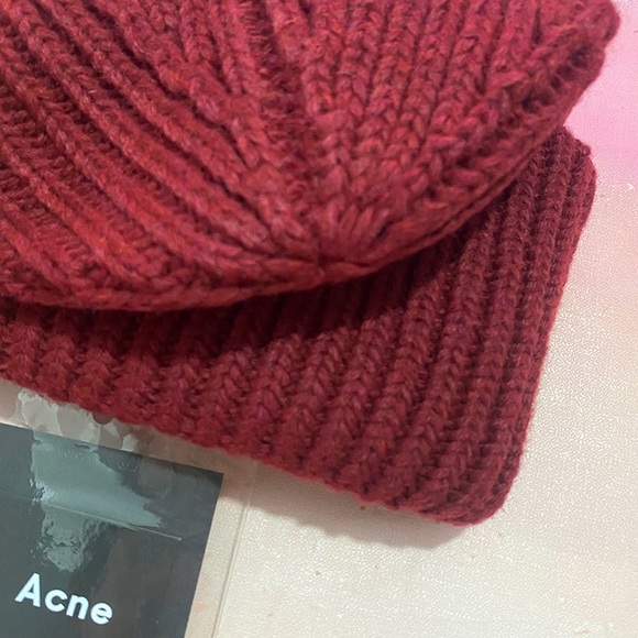 Burgundy Acne Studios Square Smiley Face Knit Hat - Picture 6 of 8